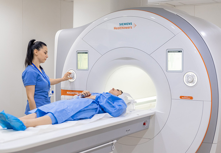 Մագնիսառեզոնանսային տոմոգրաֆիա (ՄՌՏ)