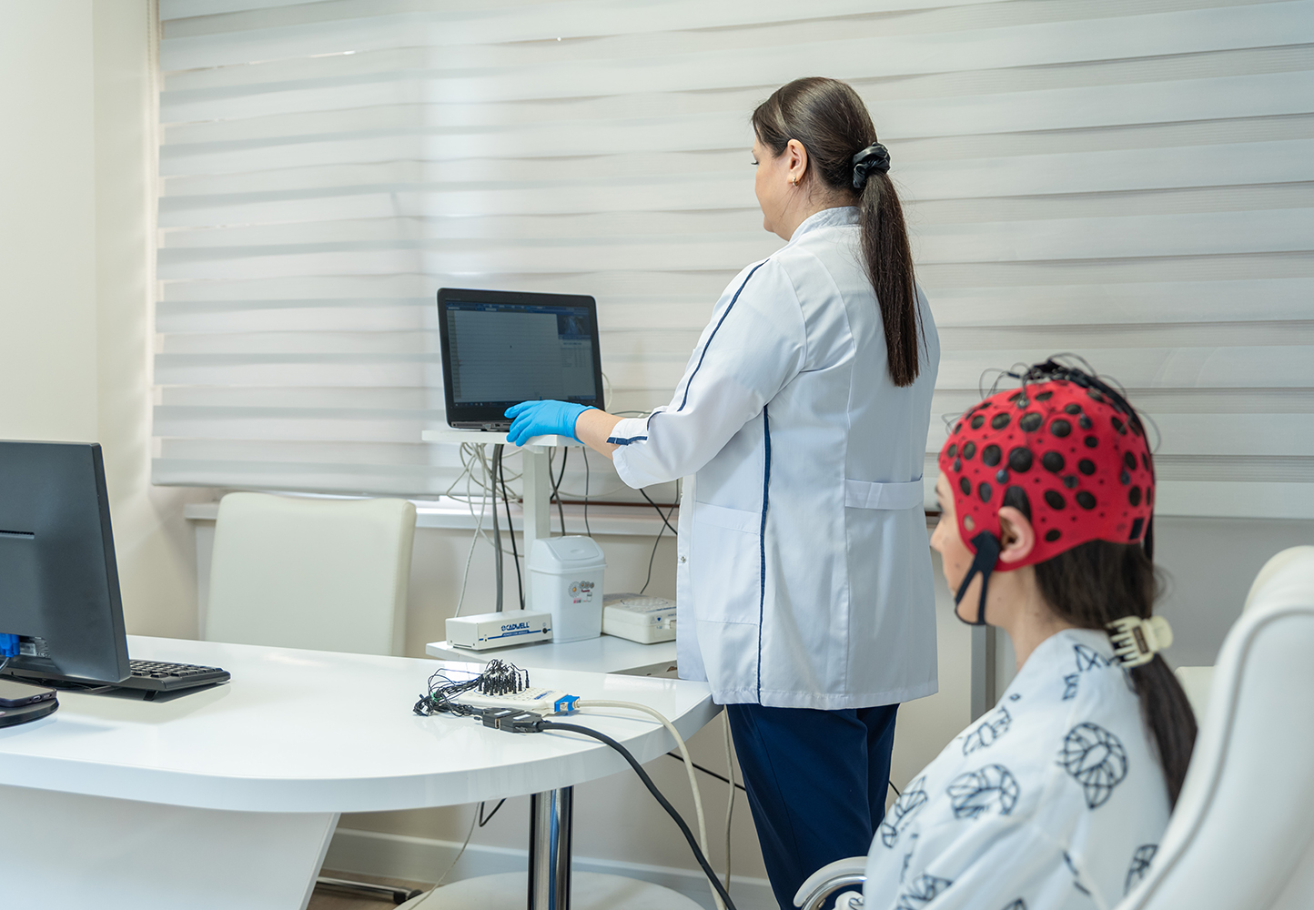 Էլեկտրոէնցեֆալոգրաֆիա (ԷԷԳ)