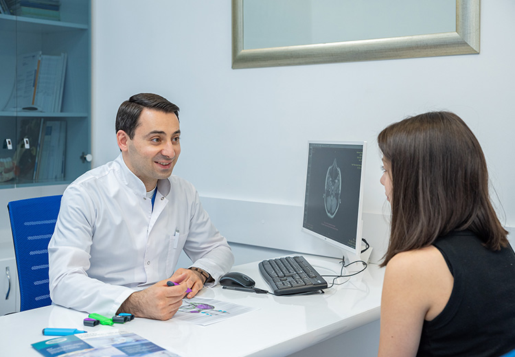 Գլխի և պարանոցի վիրաբուժություն